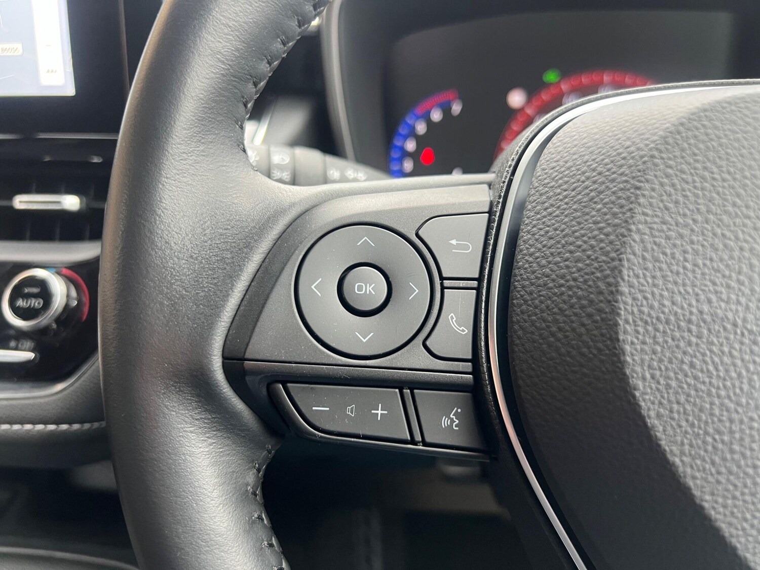 Used Toyota Corolla 2022 for sale - 77742740: Photo 33