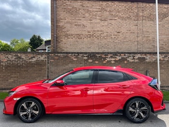 Used Honda Civic 2018 for sale - 78492089: Photo