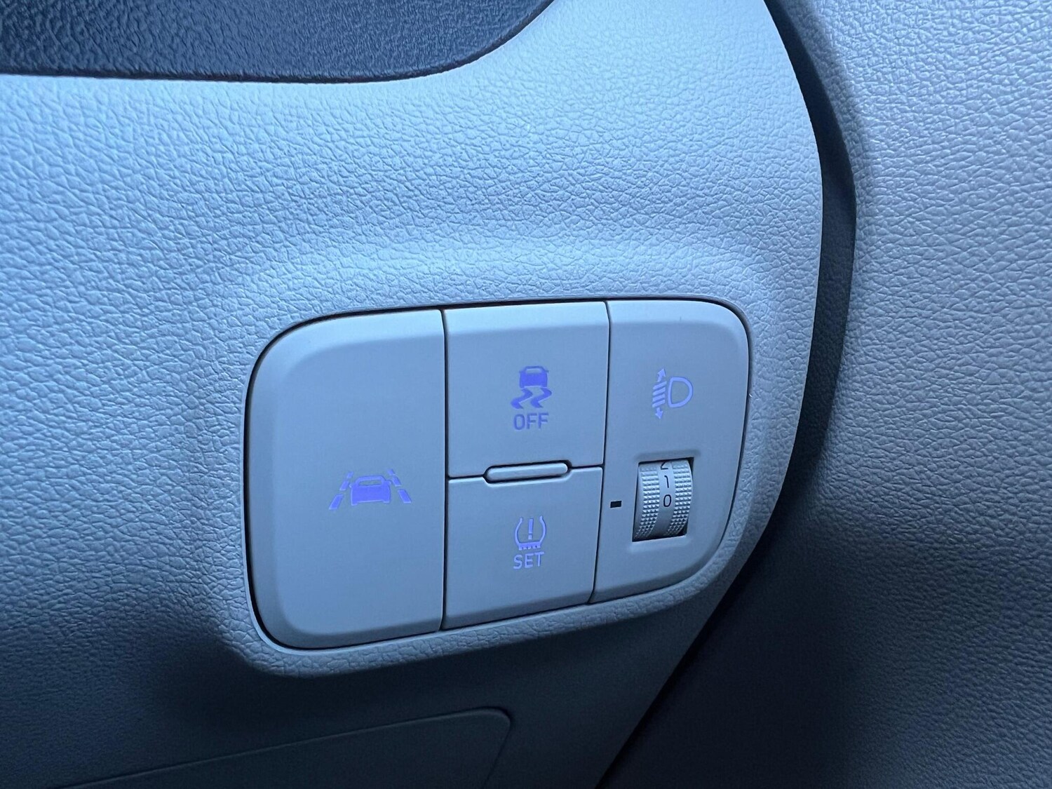 Used Hyundai i10 2022 for sale - 77742733: Photo 27