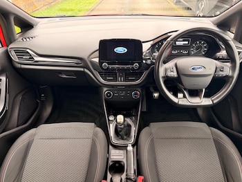 Used Ford Fiesta 2018 for sale - 77742743: Photo