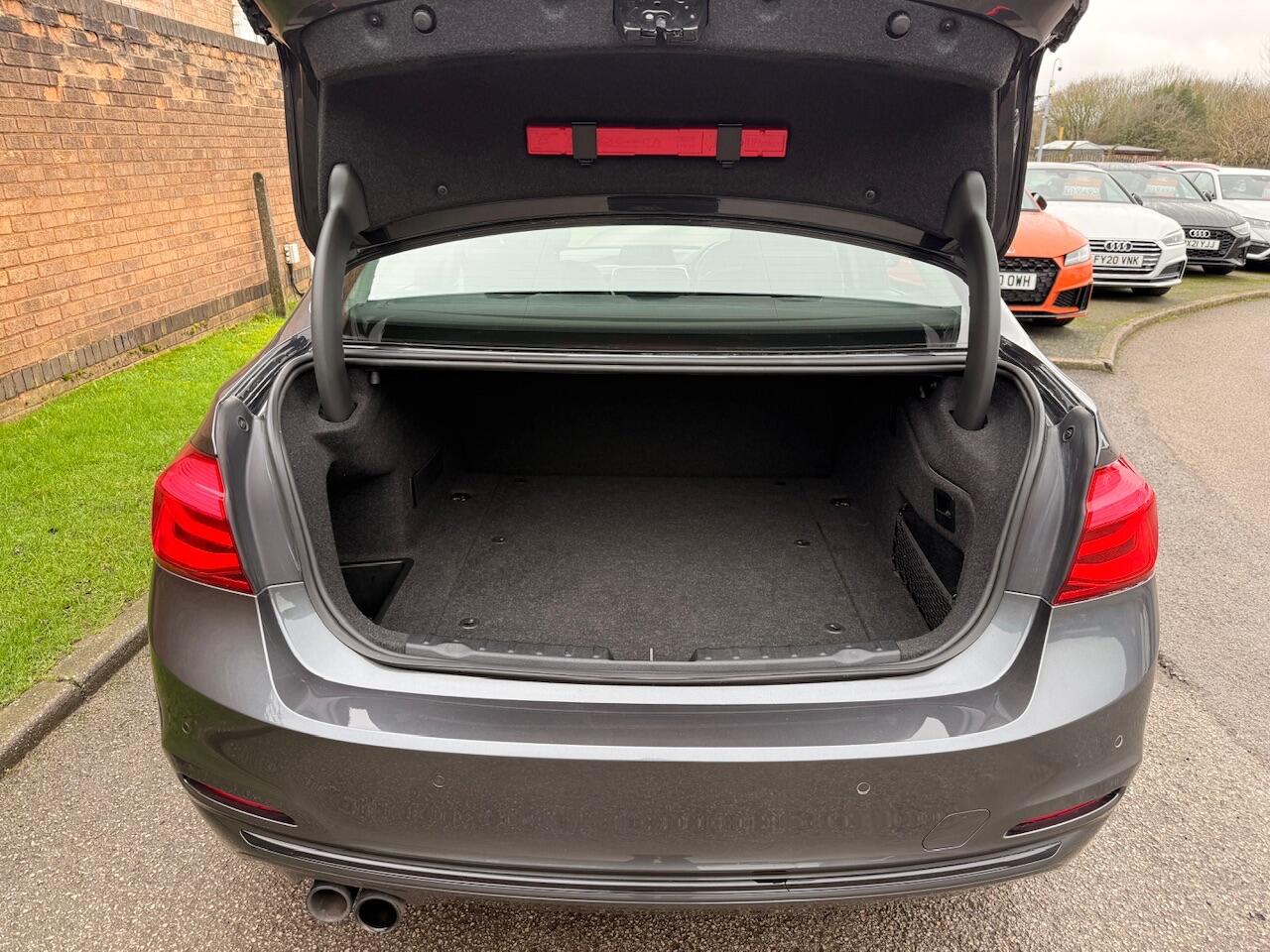 Used BMW 3 Series 2016 for sale - 77742750: Photo 10