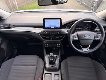 Used Ford Focus 2020 for sale - 77940086: Photo