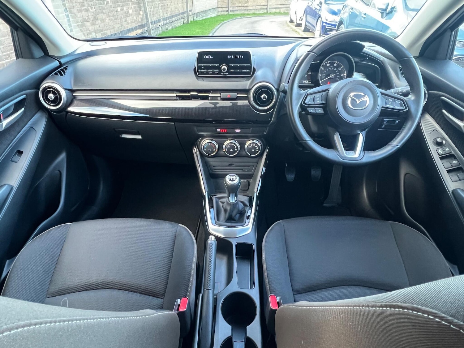 Used Mazda Mazda2 2020 for sale - 77742731: Photo 3