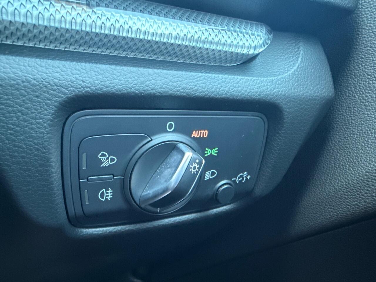 Used Audi RS3 2017 for sale - 78157077: Photo 33