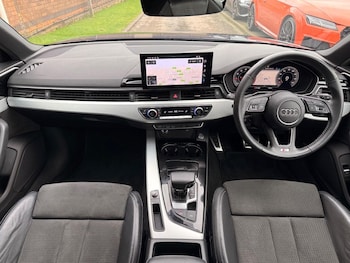 Used Audi A4 Avant 2019 for sale - 77742739: Photo