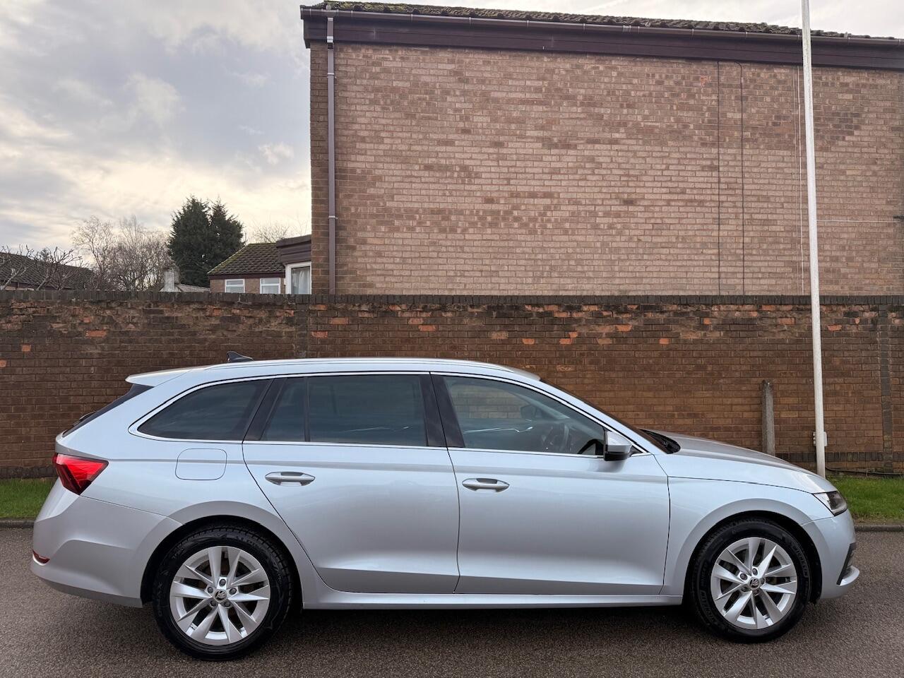Used Skoda Octavia 2021 for sale - 77742744: Photo 17