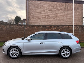 Used Skoda Octavia 2021 for sale - 77742744: Photo