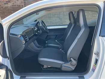 Used Volkswagen up! 2013 for sale - 78429094: Photo