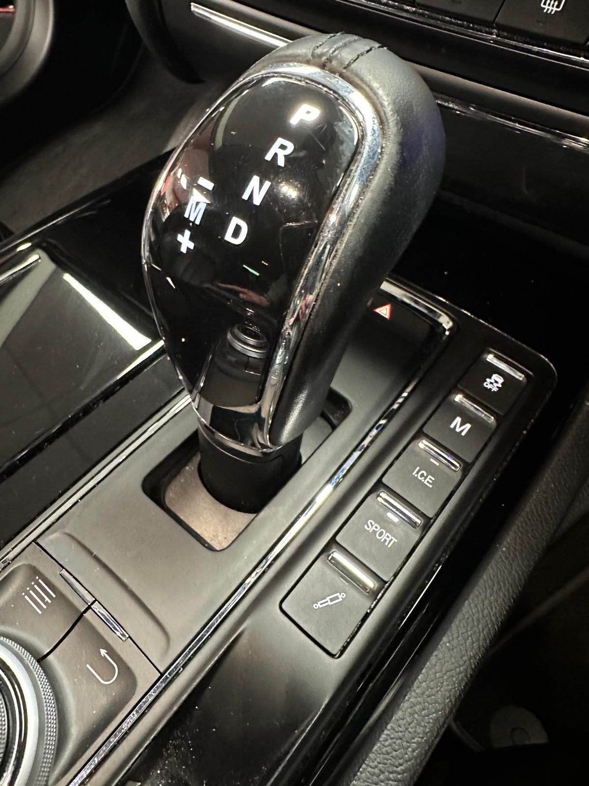 Used Maserati Quattroporte 2018 for sale - 77020958: Photo 20