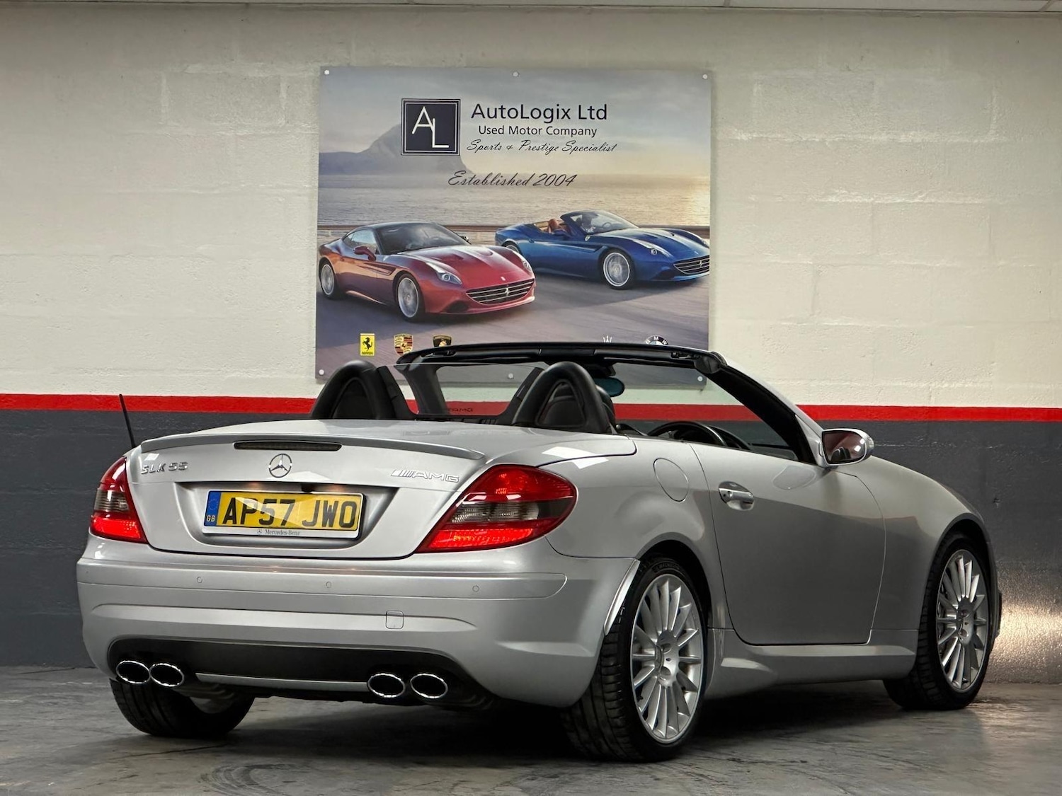 Used Mercedes-Benz SLK 2007 for sale - 77683226: Photo 2