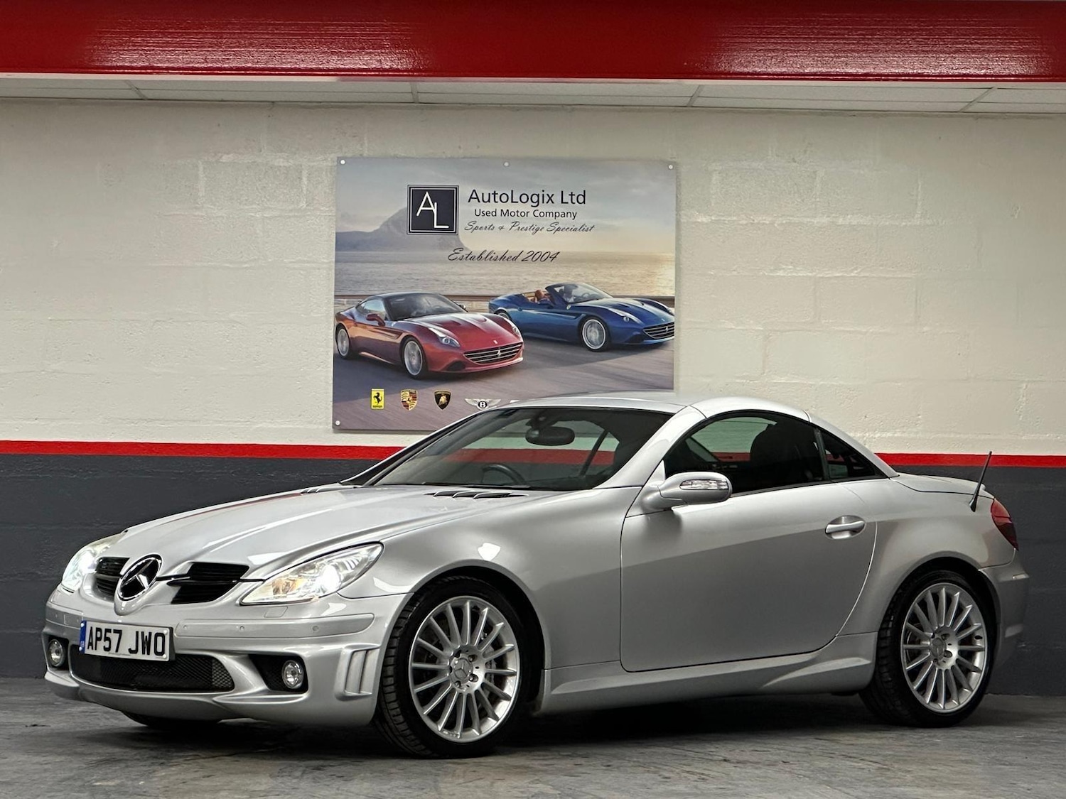 Used Mercedes-Benz SLK 2007 for sale - 77683226: Photo 4