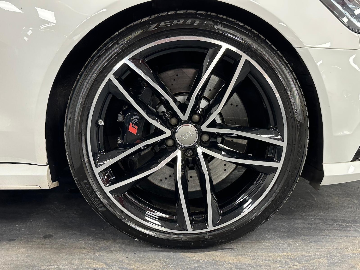 Used Audi RS6 2013 for sale - 76850268: Photo 23