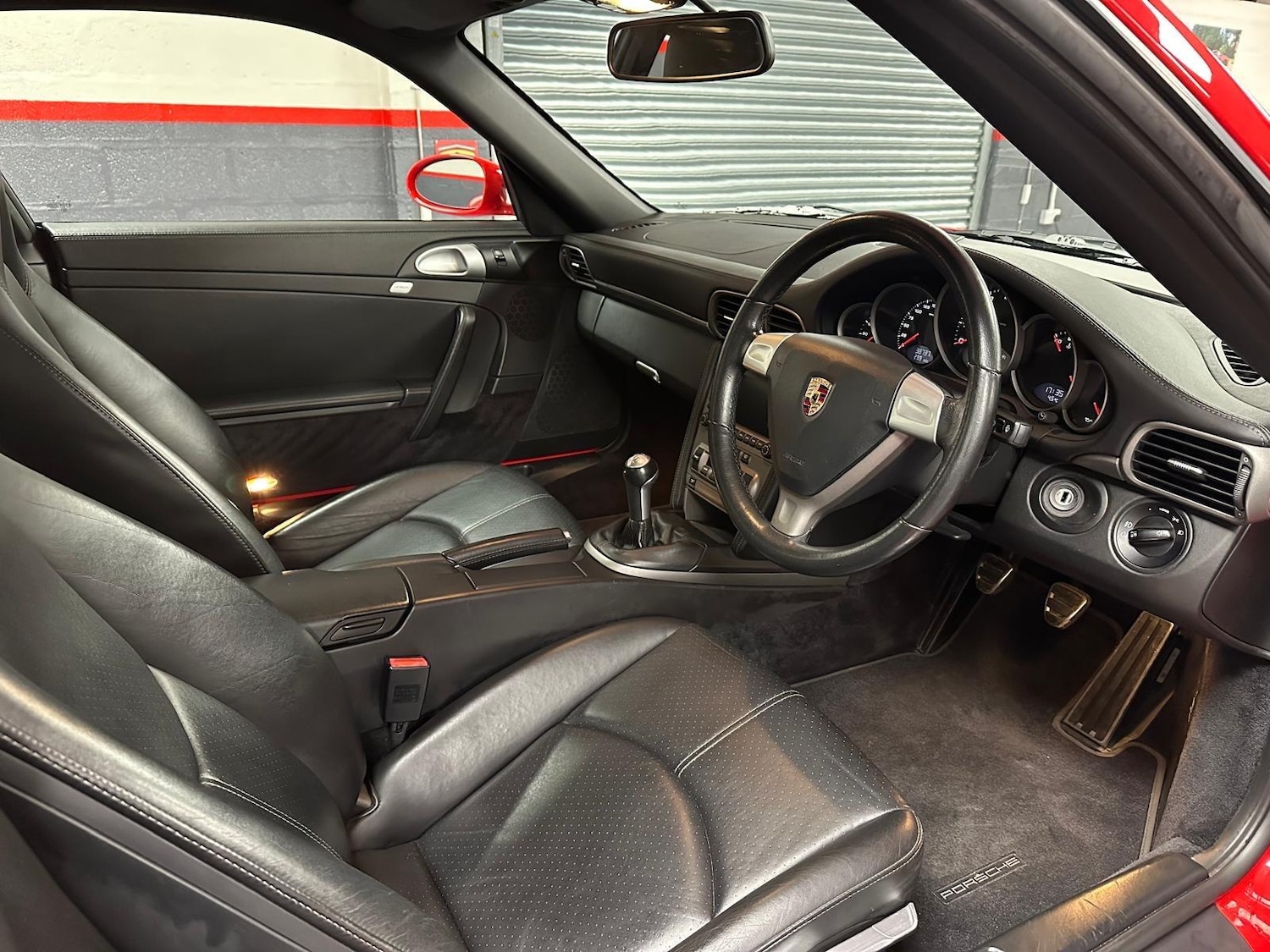 Used Porsche 911 2007 for sale - 76801108: Photo 17