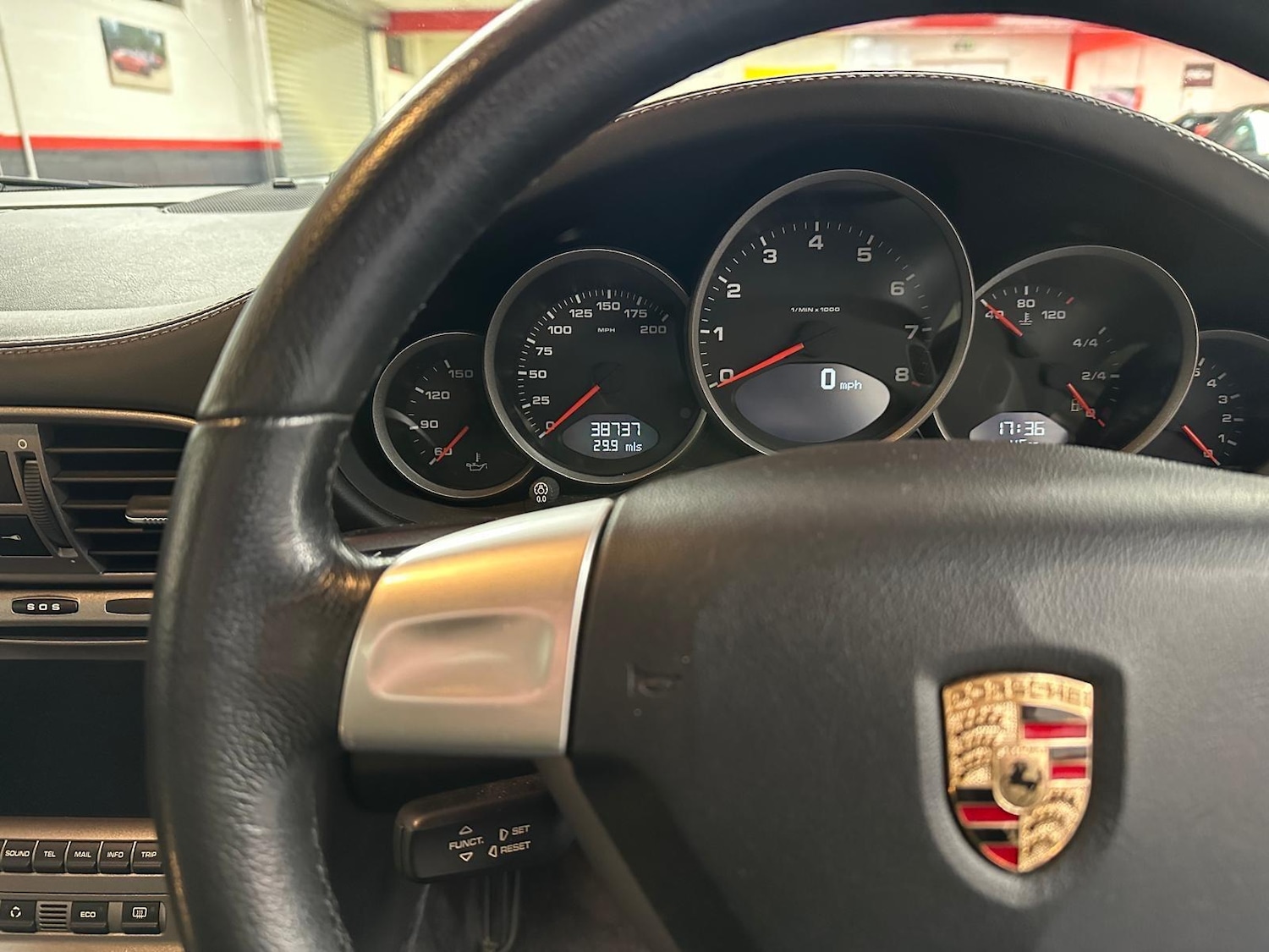 Used Porsche 911 2007 for sale - 76801108: Photo 19