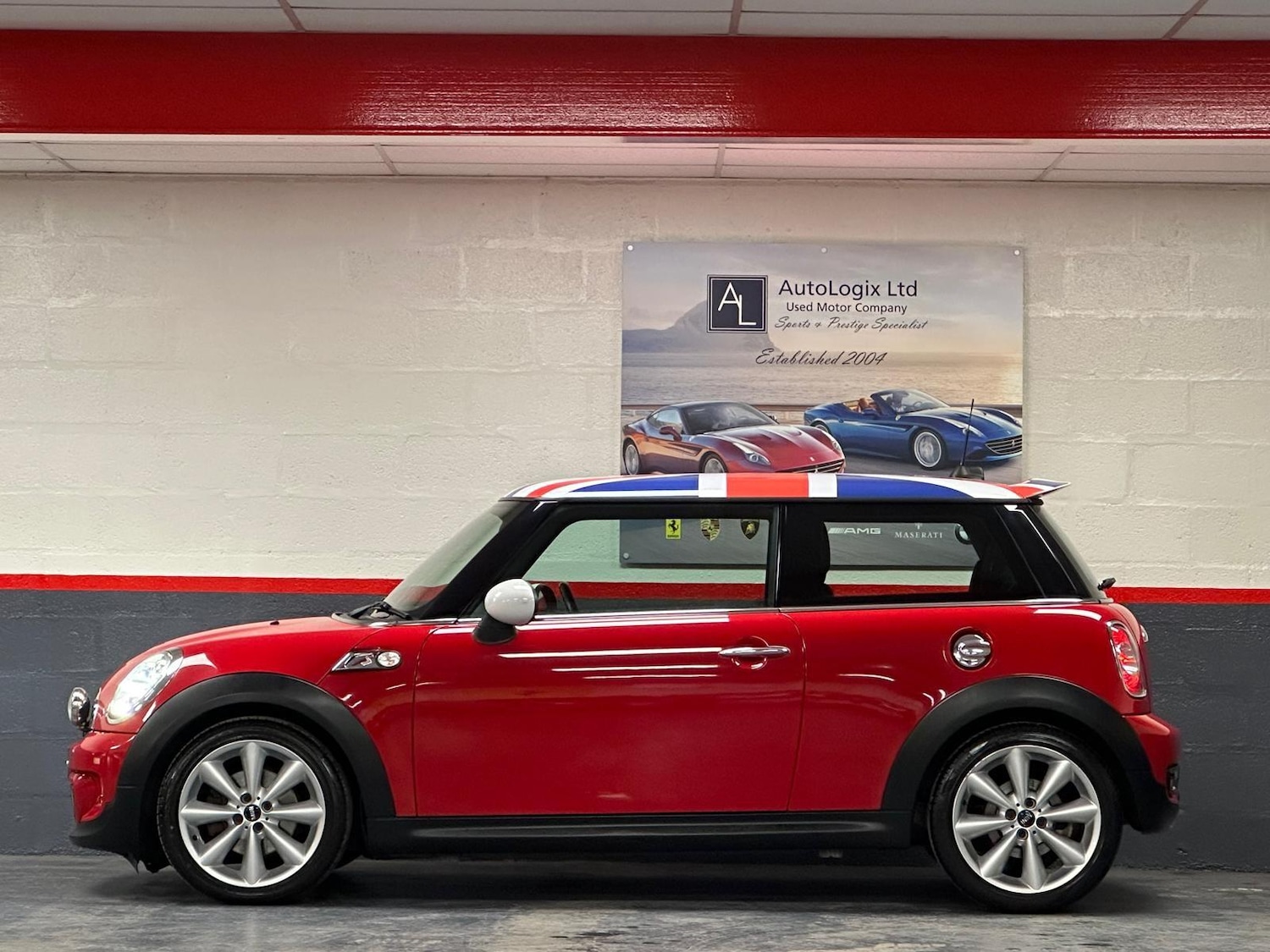 Used MINI Hatch for sale - 76700816: Photo 2