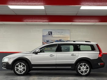 Used Volvo XC70 2016 for sale - 75588185: Photo
