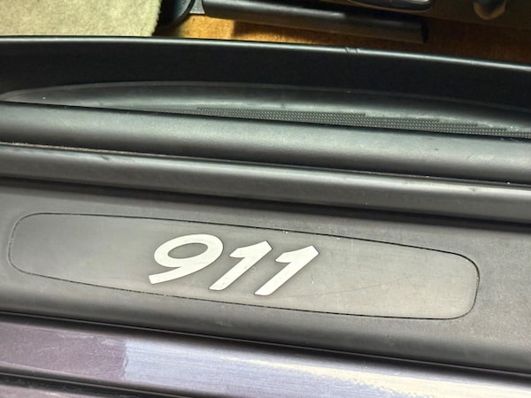 Used Porsche 911 for sale - 75290565: Photo 28