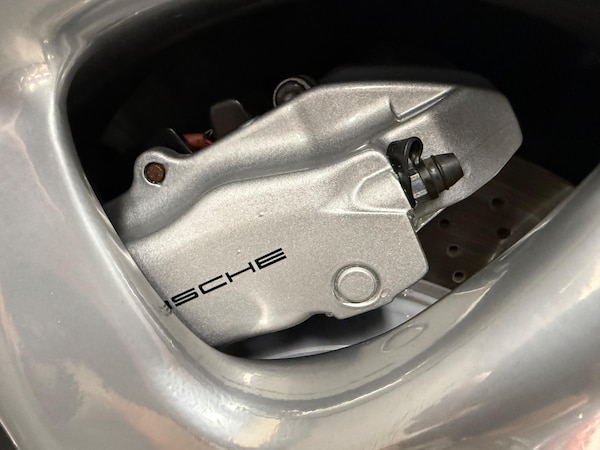 Used Porsche 911 for sale - 75290565: Photo 31