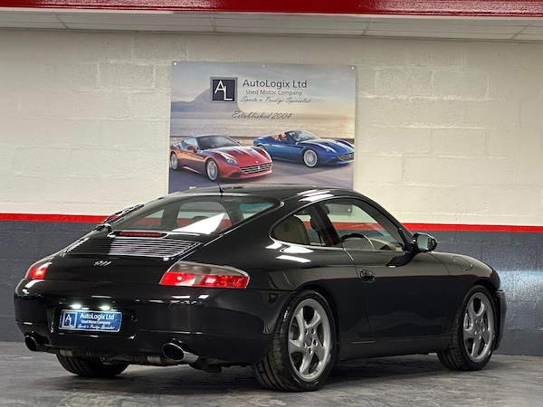 Used Porsche 911 for sale - 75290565: Photo 4