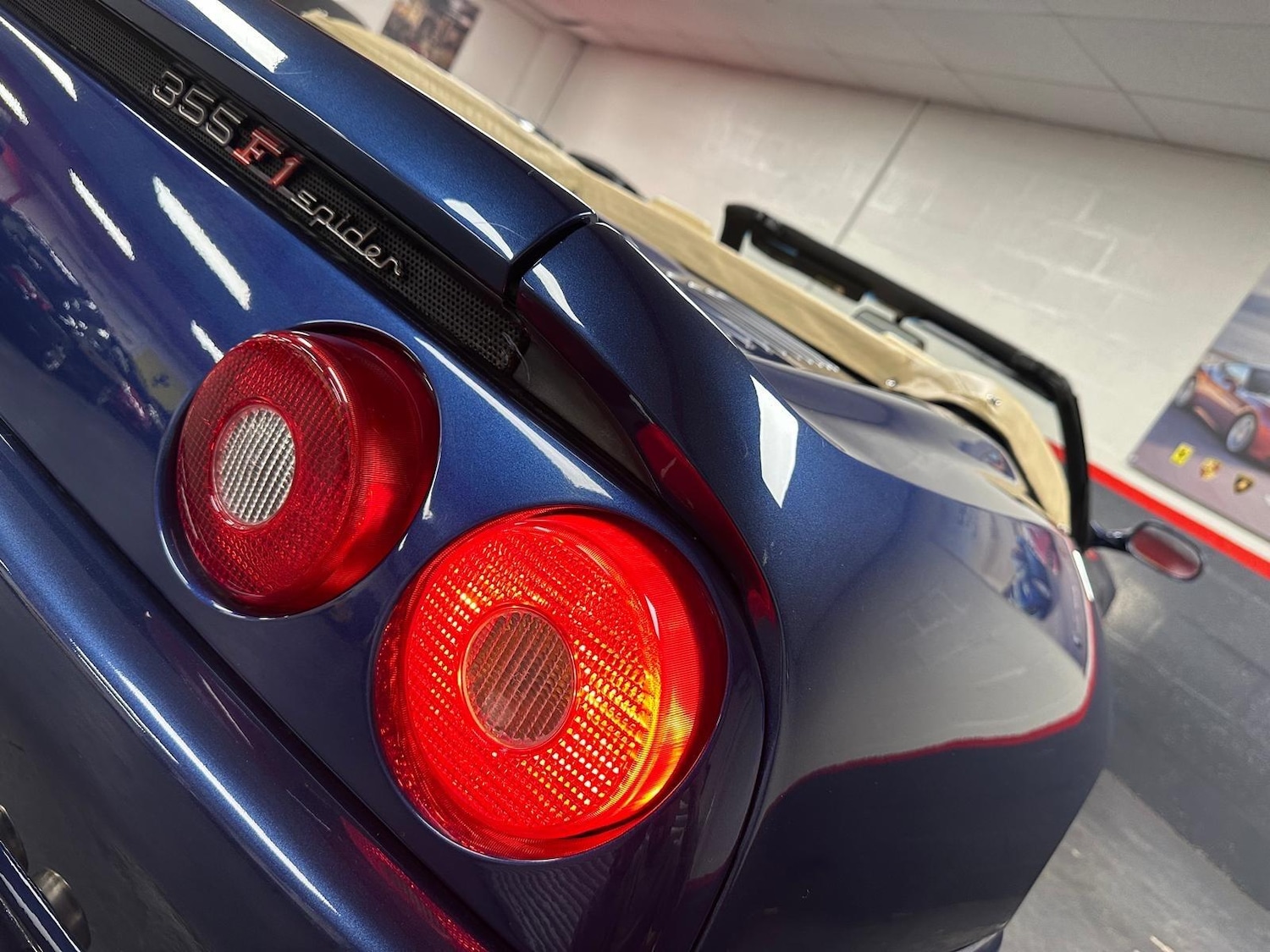 Used Ferrari F355 1999 for sale - 77039722: Photo 7