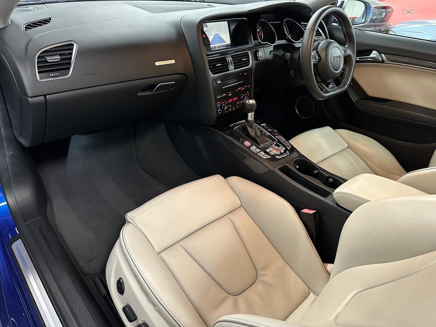 Used Audi RS5 2011 for sale - 76408768: Photo 16