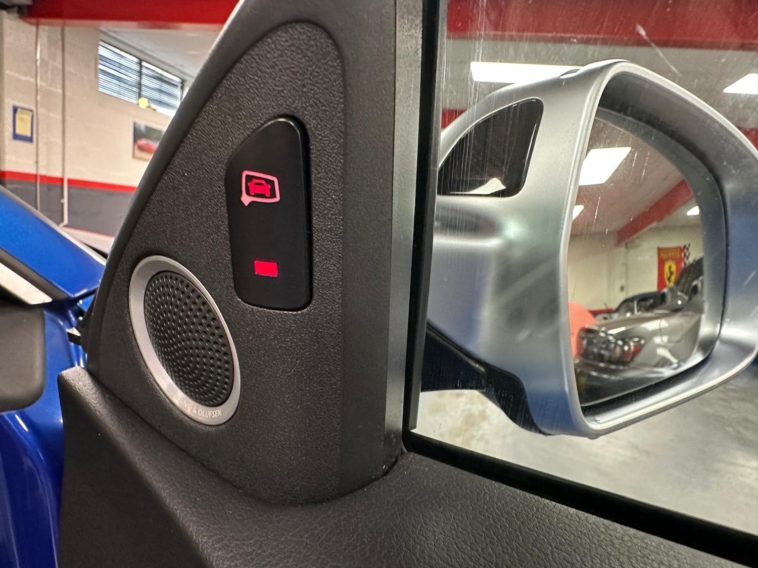 Used Audi RS5 2011 for sale - 76408768: Photo 18