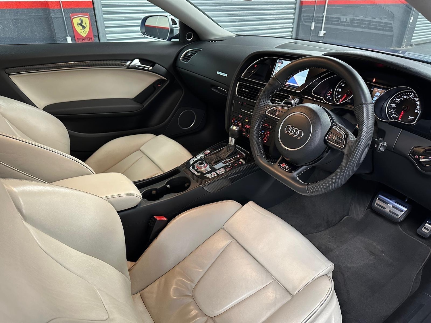 Used Audi RS5 2011 for sale - 76408768: Photo 23