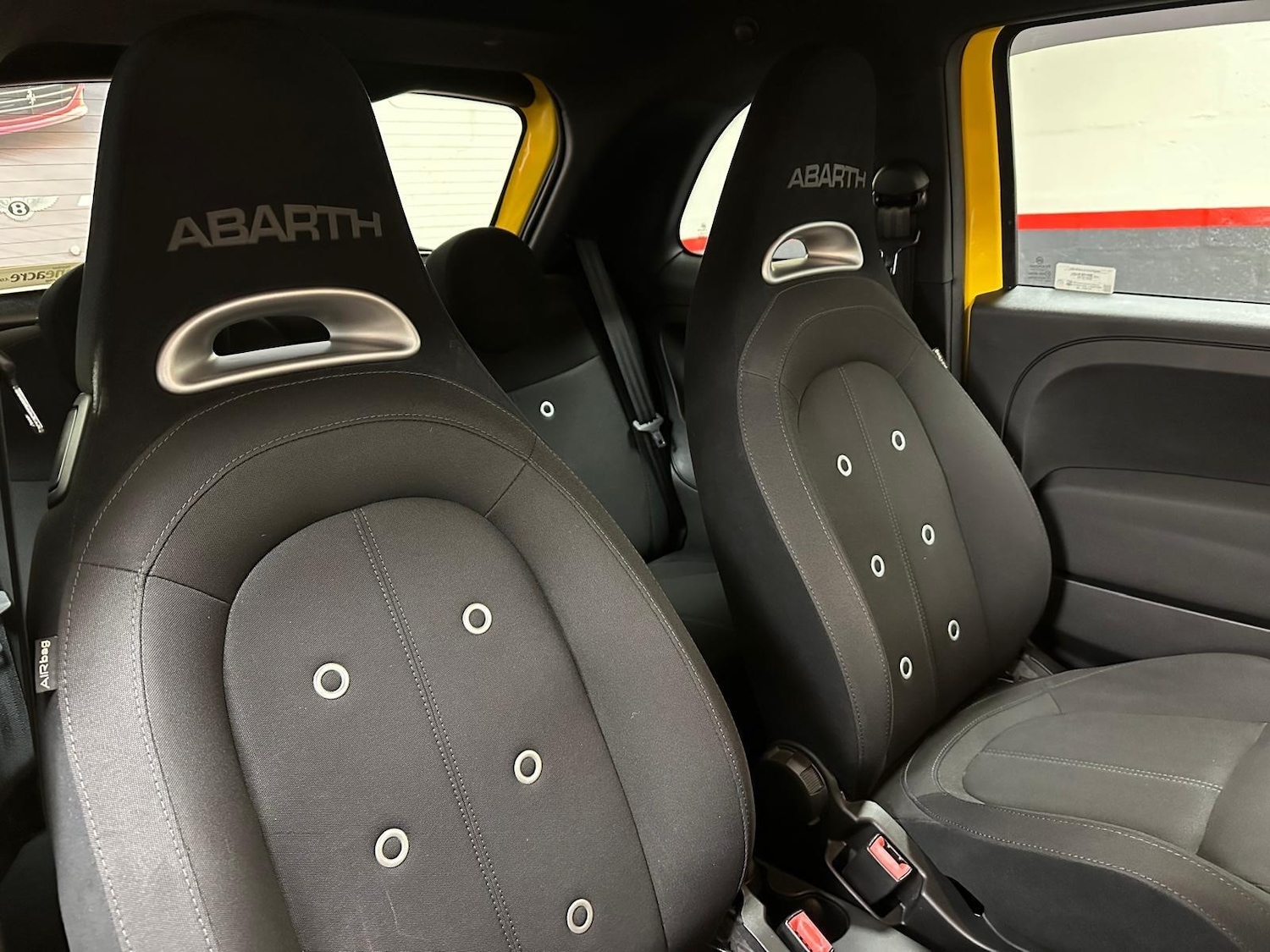 Used Abarth 595 2018 for sale - 76802063: Photo 23