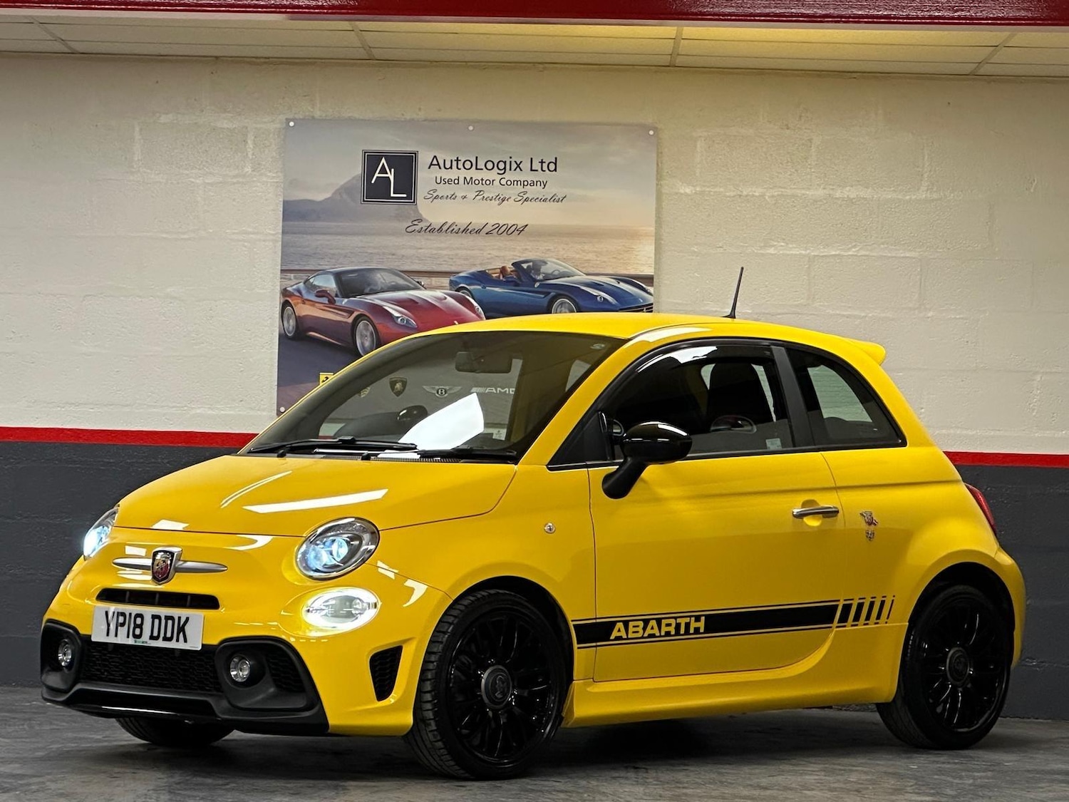 Used Abarth 595 2018 for sale - 76802063: Photo 4