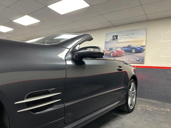 Used Mercedes-Benz SL 2008 for sale - 76214797: Photo 10