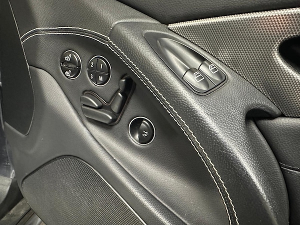 Used Mercedes-Benz SL 2008 for sale - 76214797: Photo 17