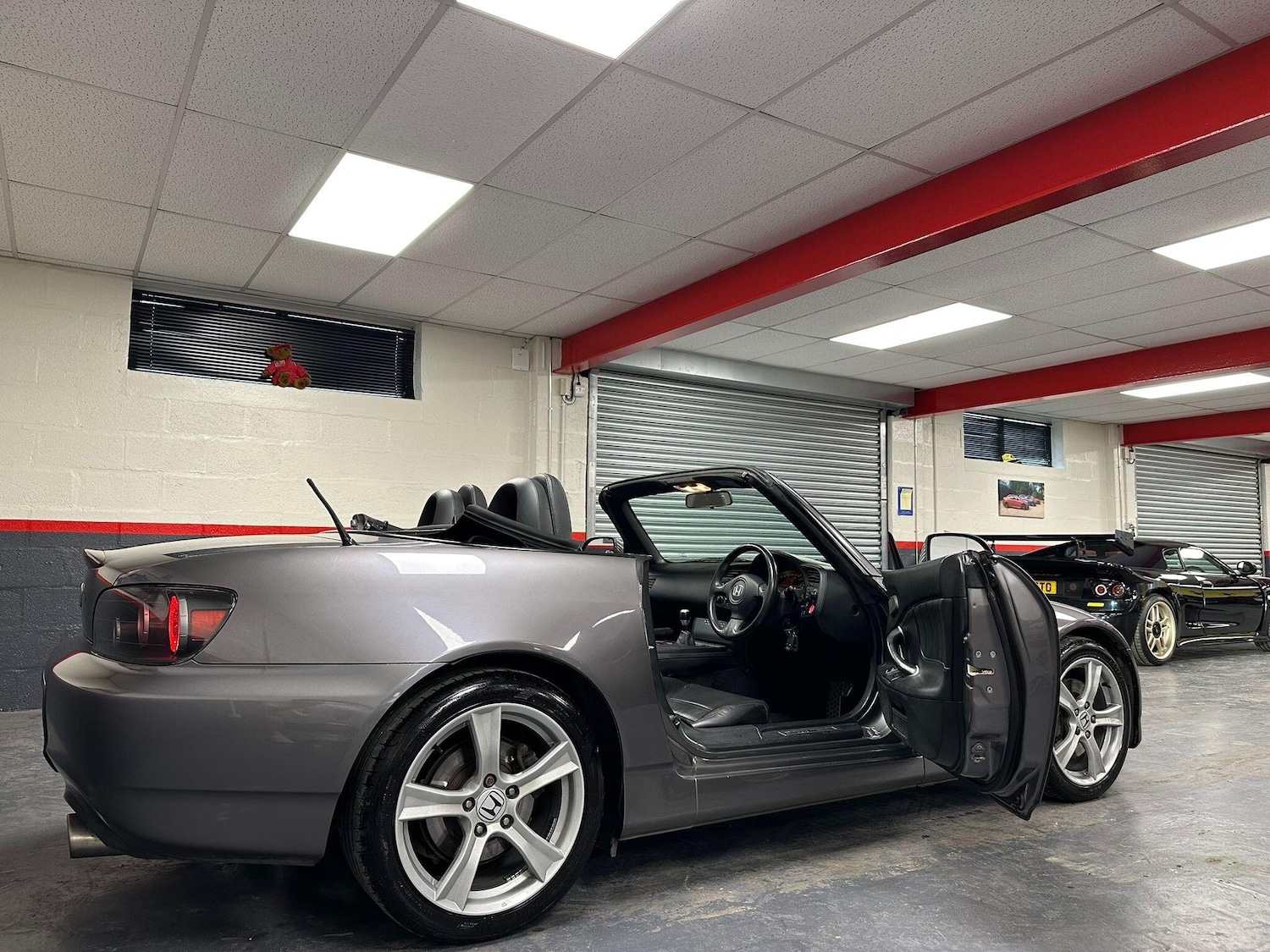 Used Honda S2000 2009 for sale - 76988363: Photo 12