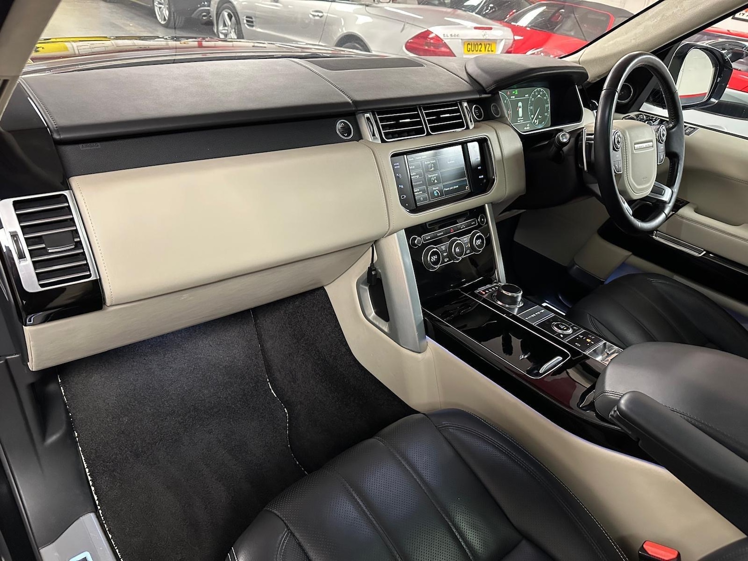 Used Land Rover Range Rover 2014 for sale - 76175393: Photo 15