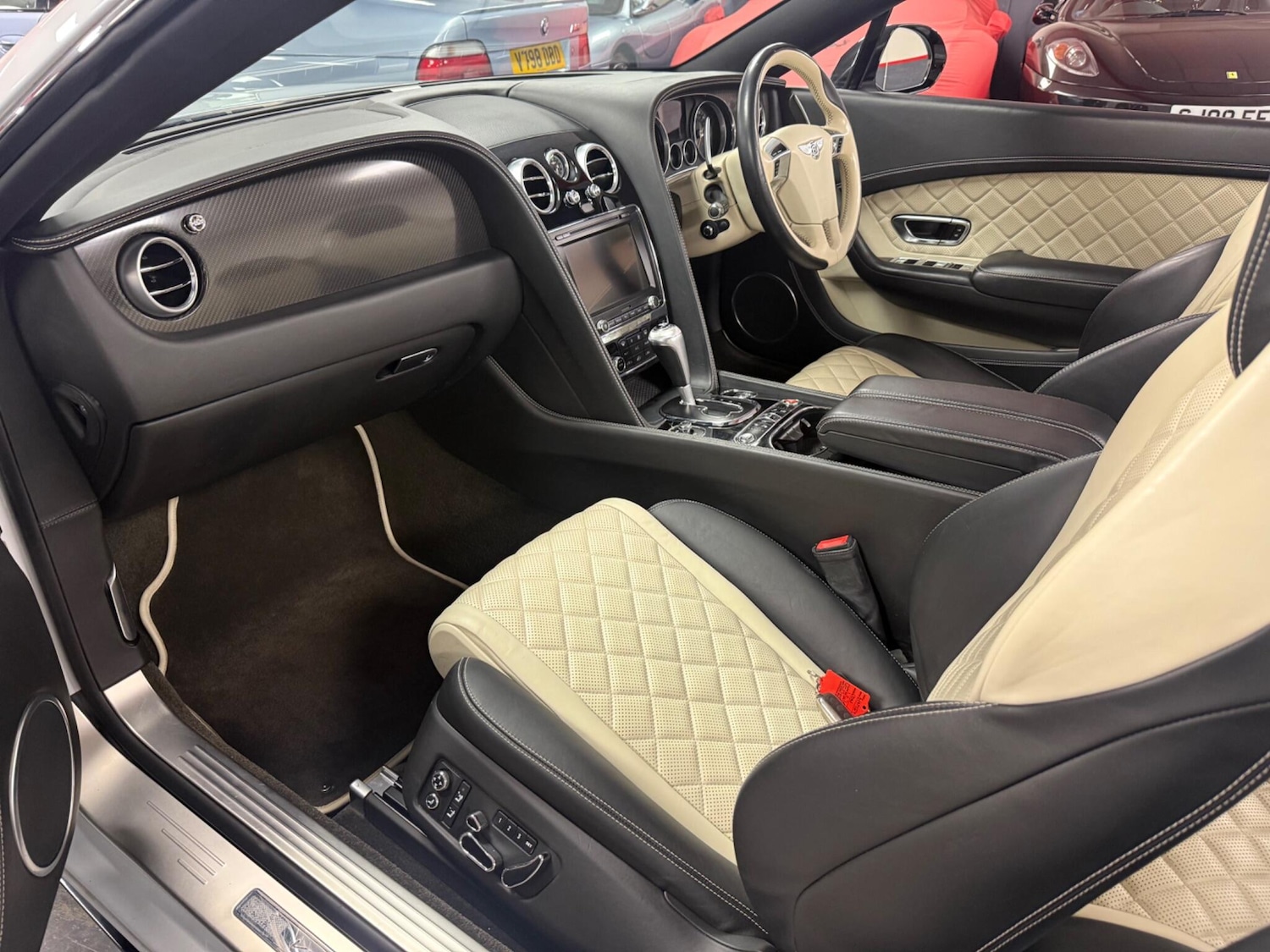 Used Bentley Continental 2017 for sale - 76849845: Photo 3