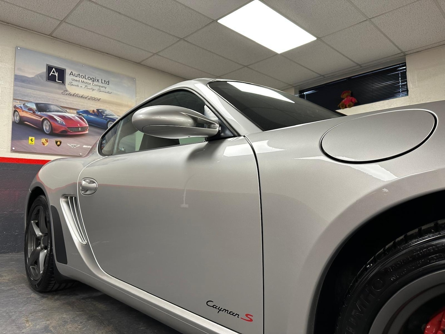 Used Porsche Cayman 2007 for sale - 76886500: Photo 18