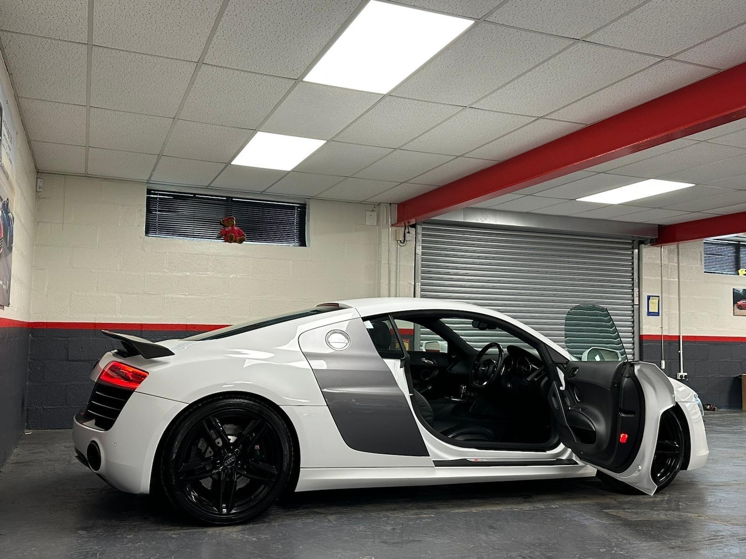 Used Audi R8 2013 for sale - 77162798: Photo 12