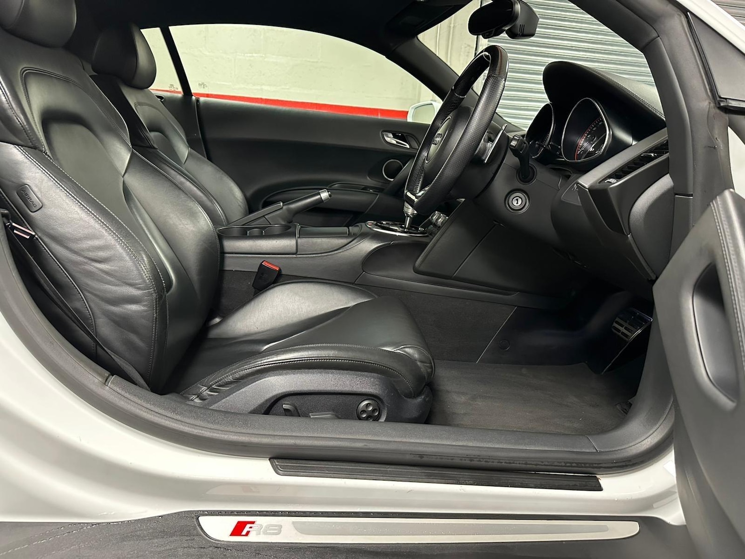 Used Audi R8 2013 for sale - 77162798: Photo 7