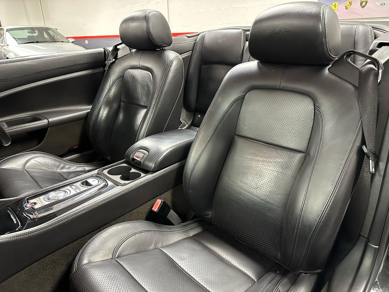 Used Jaguar XK 2009 for sale - 77040023: Photo 14