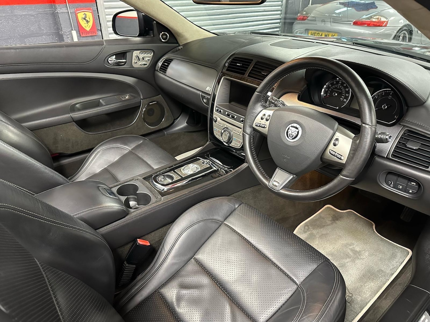 Used Jaguar XK 2009 for sale - 77040023: Photo 3