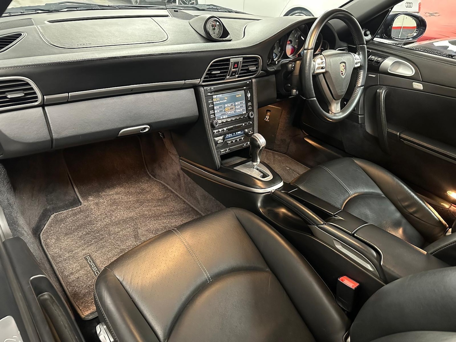 Used Porsche 911 2008 for sale - 77330890: Photo 11