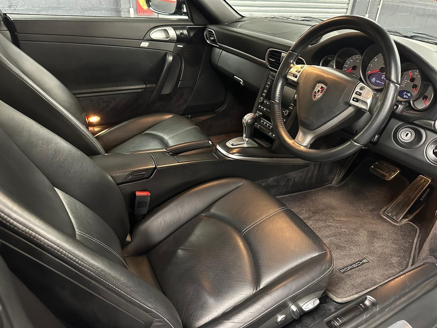 Used Porsche 911 2008 for sale - 77330890: Photo 13