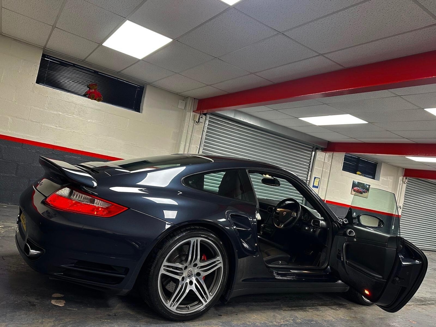 Used Porsche 911 2008 for sale - 77330890: Photo 31