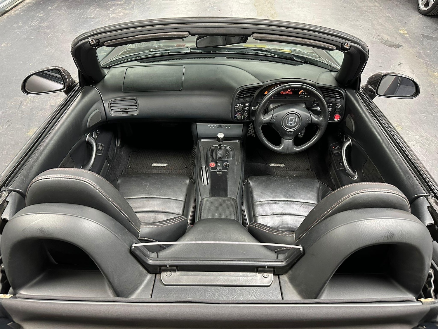 Used Honda S2000 2009 for sale - 76424665: Photo 17