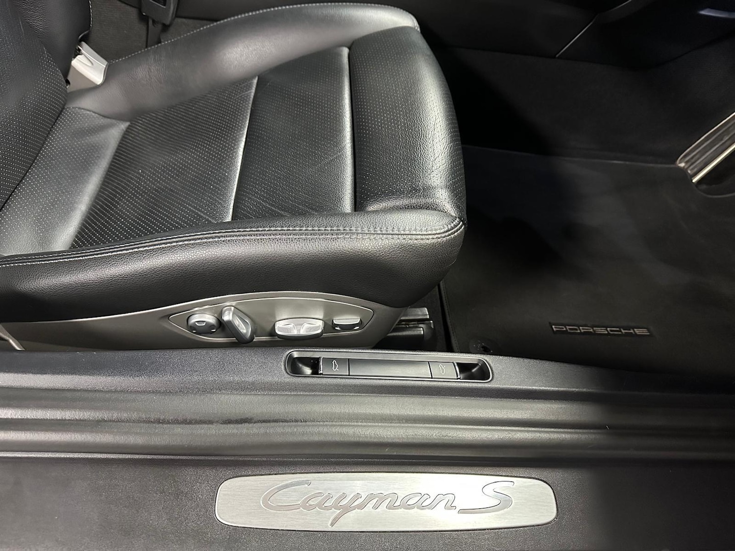 Used Porsche Cayman 2014 for sale - 76645314: Photo 20