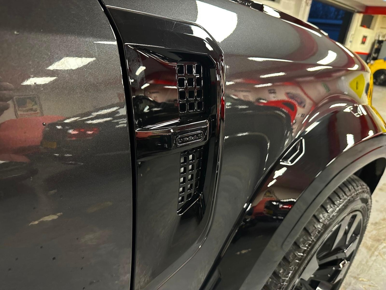 Used Land Rover Defender 2021 for sale - 77040715: Photo 25