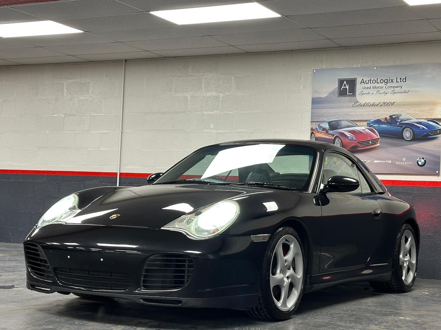 Used Porsche 911 2004 for sale - 76349371: Photo 11