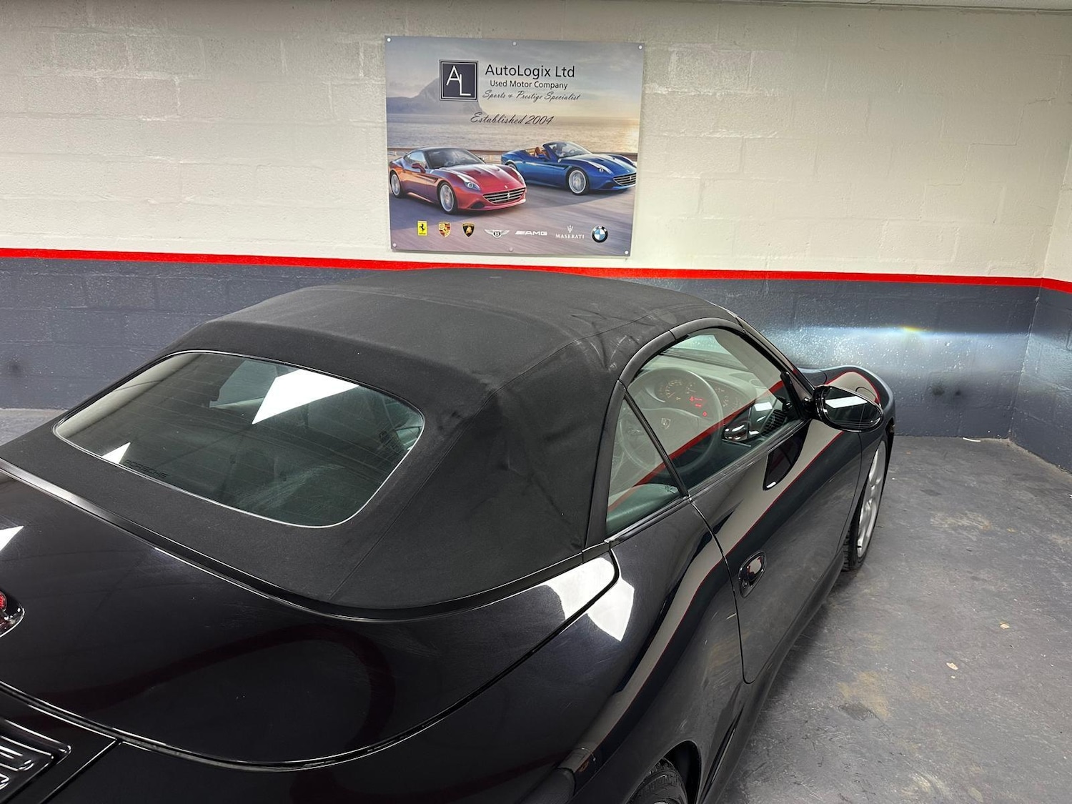 Used Porsche 911 2004 for sale - 76349371: Photo 13