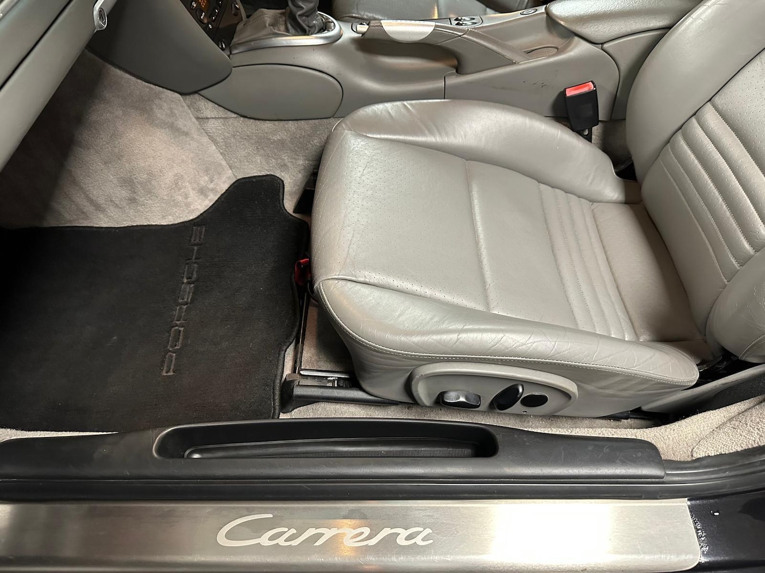 Used Porsche 911 2004 for sale - 76349371: Photo 17