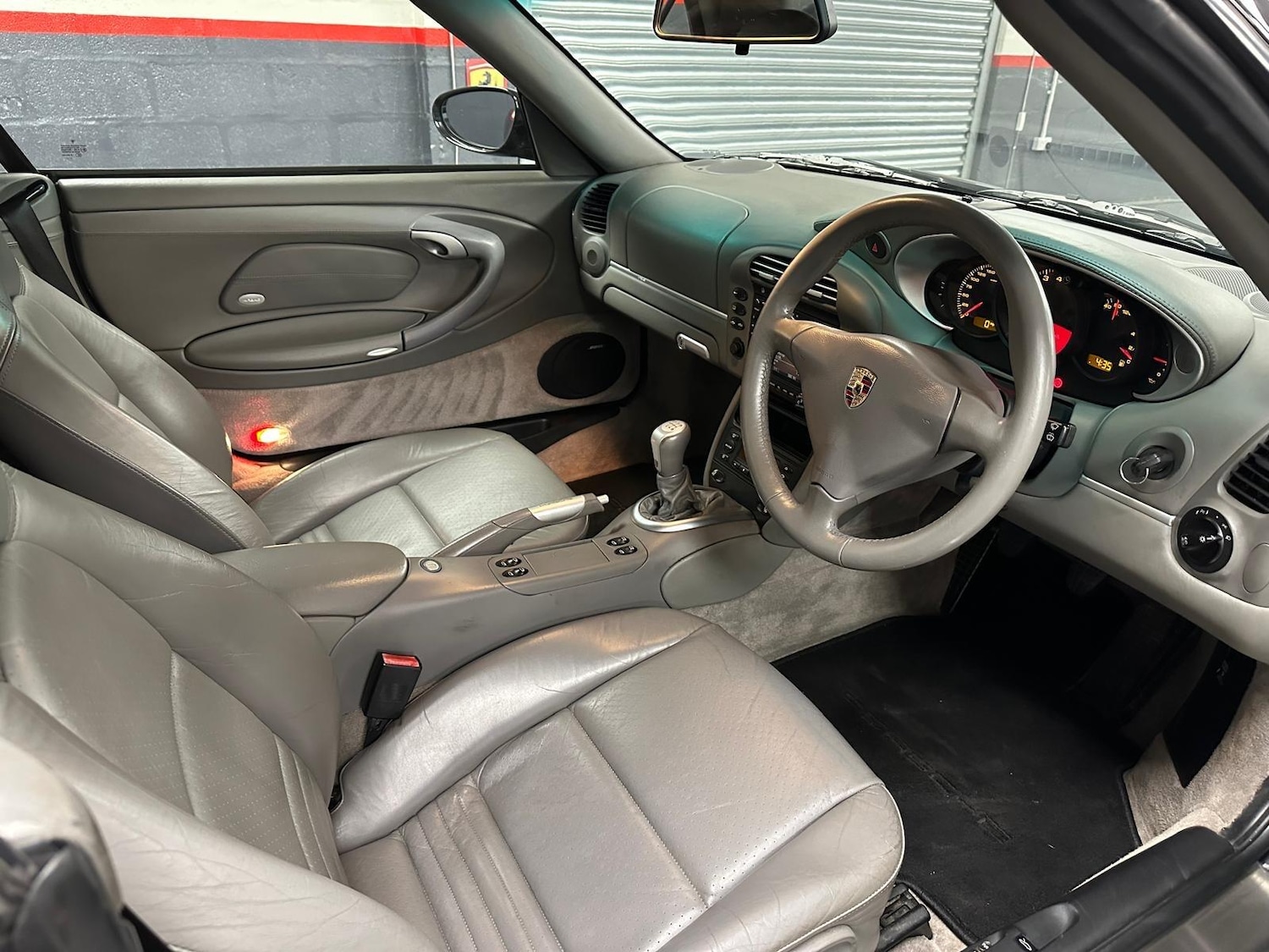 Used Porsche 911 2004 for sale - 76349371: Photo 20