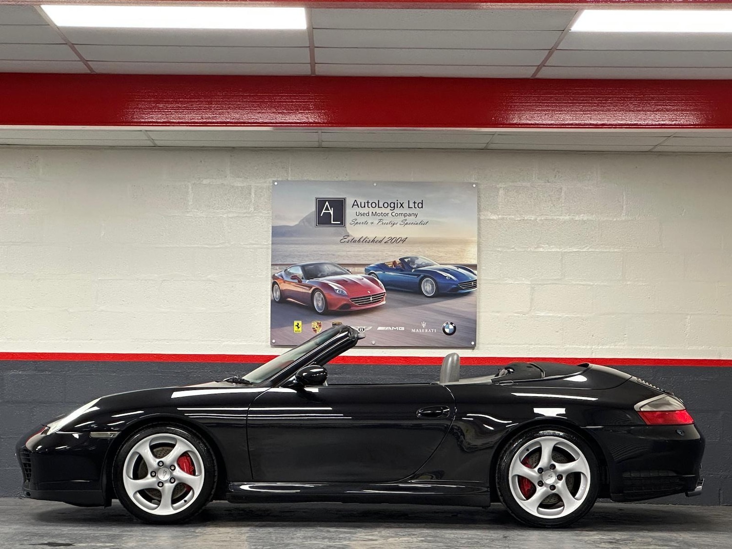 Used Porsche 911 2004 for sale - 76349371: Photo 4